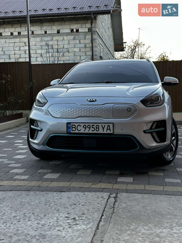 Внедорожник / Кроссовер Kia Niro 2020 в Трускавце