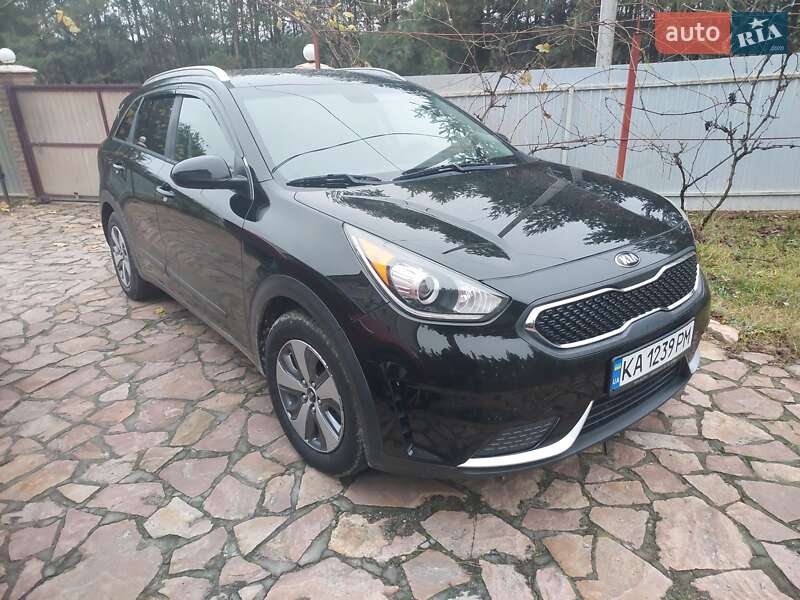 Позашляховик / Кросовер Kia Niro 2018 в Києві