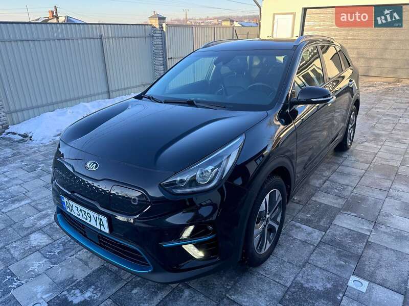 Внедорожник / Кроссовер Kia Niro 2020 в Богодухове