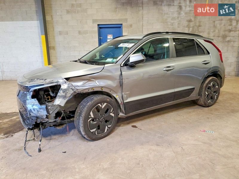 Внедорожник / Кроссовер Kia Niro 2024 в Золочеве