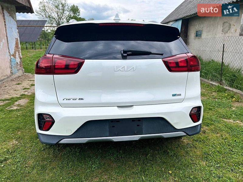Внедорожник / Кроссовер Kia Niro 2021 в Калуше