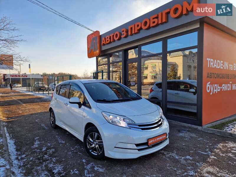 Хэтчбек Nissan Note 2012 в Кропивницком