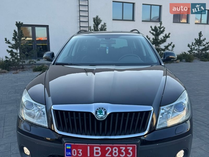 Универсал Skoda Octavia Scout 2011 в Луцке