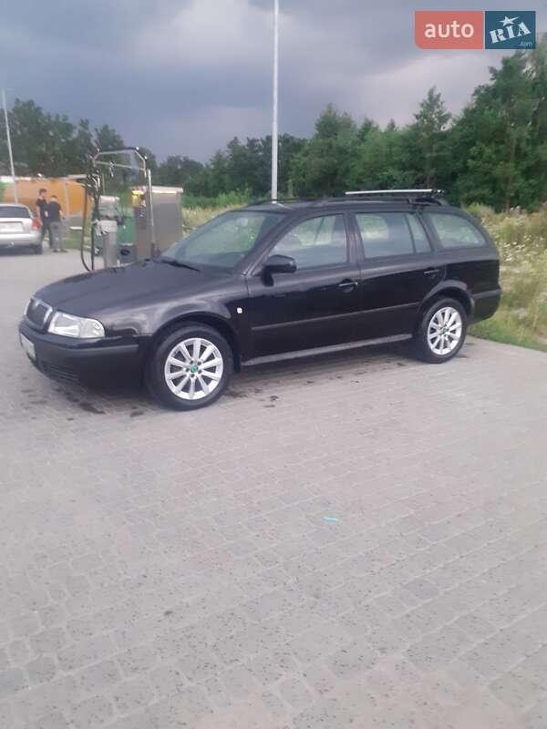 Универсал Skoda Octavia 2006 в Львове
