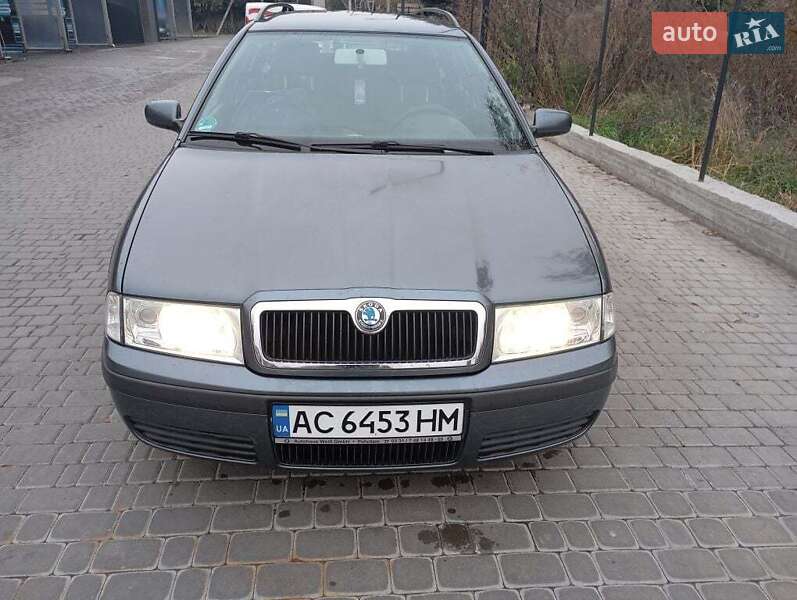 Универсал Skoda Octavia 2003 в Луцке