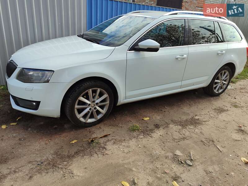 Універсал Skoda Octavia 2015 в Миргороді
