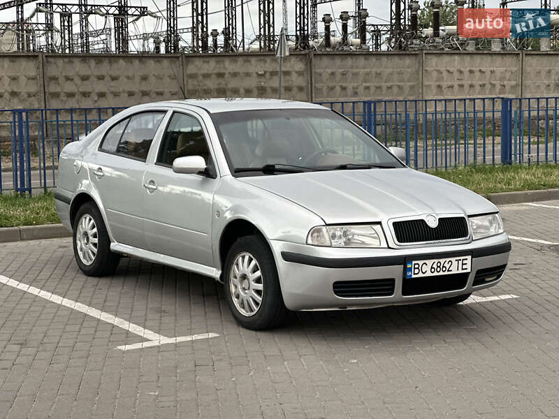 Лифтбек Skoda Octavia 2005 в Львове Лифтбек Skoda Octavia 2005 в Львове