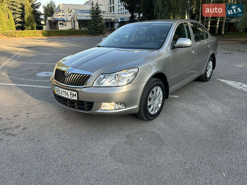 Лифтбек Skoda Octavia 2012 в Виннице Лифтбек Skoda Octavia 2012 в Виннице