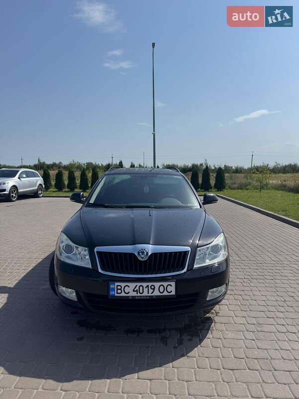 Універсал Skoda Octavia 2010 в Городку