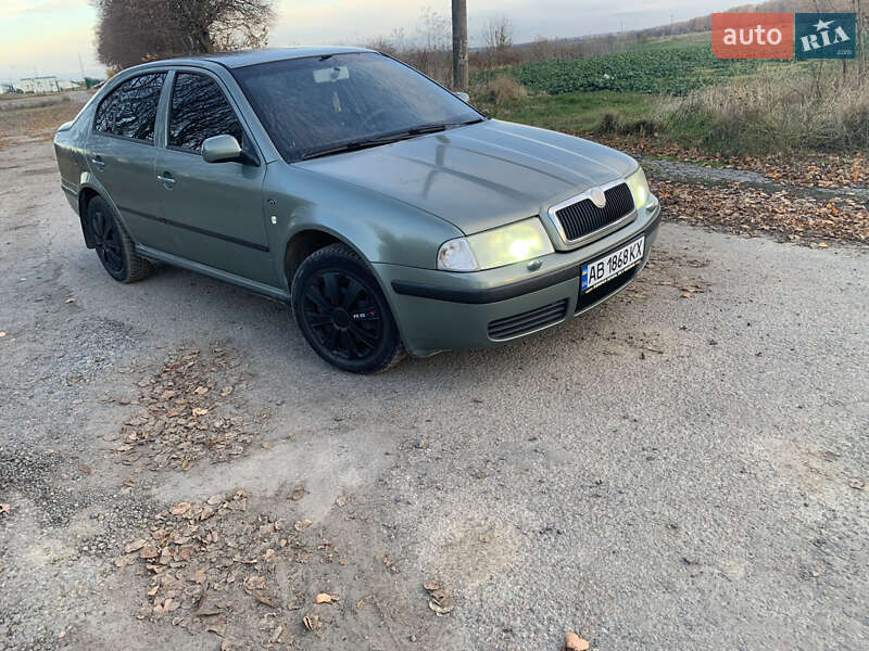 Лифтбек Skoda Octavia 2001 в Немирове