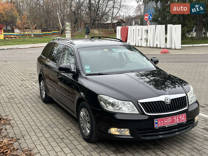 Универсал Skoda Octavia 2010 в Луцке