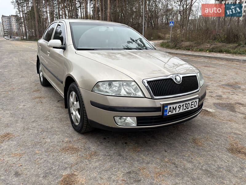 Лифтбек Skoda Octavia 2005 в Житомире