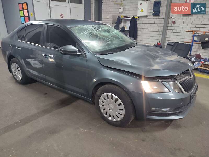 Ліфтбек Skoda Octavia 2017 в Дніпрі