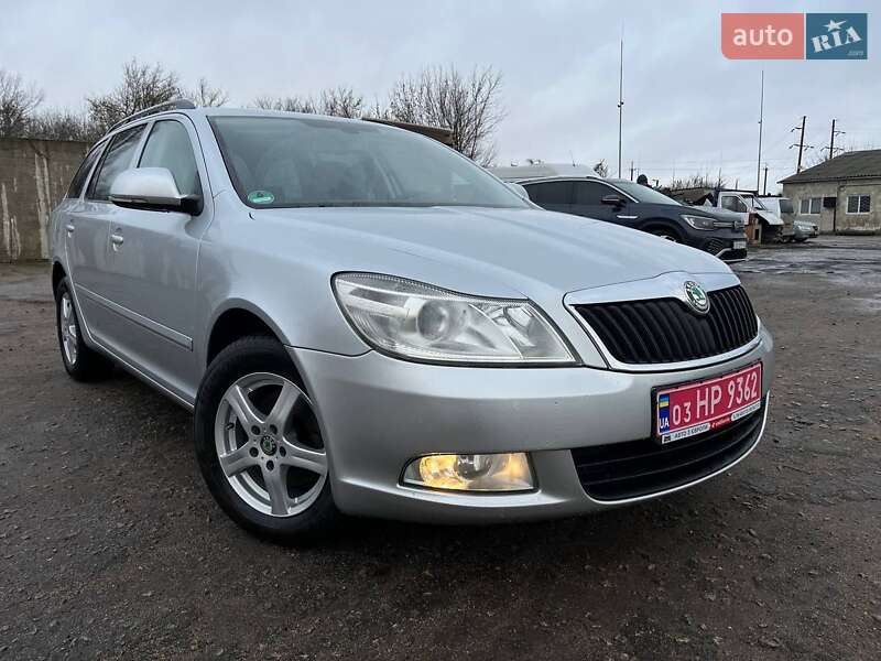 Универсал Skoda Octavia 2013 в Сумах