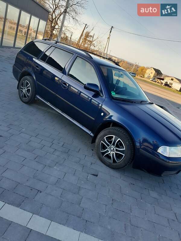 Универсал Skoda Octavia 2004 в Мостиске Универсал Skoda Octavia 2004 в Мостиске