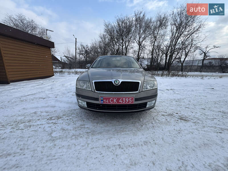 Лифтбек Skoda Octavia 2008 в Запорожье