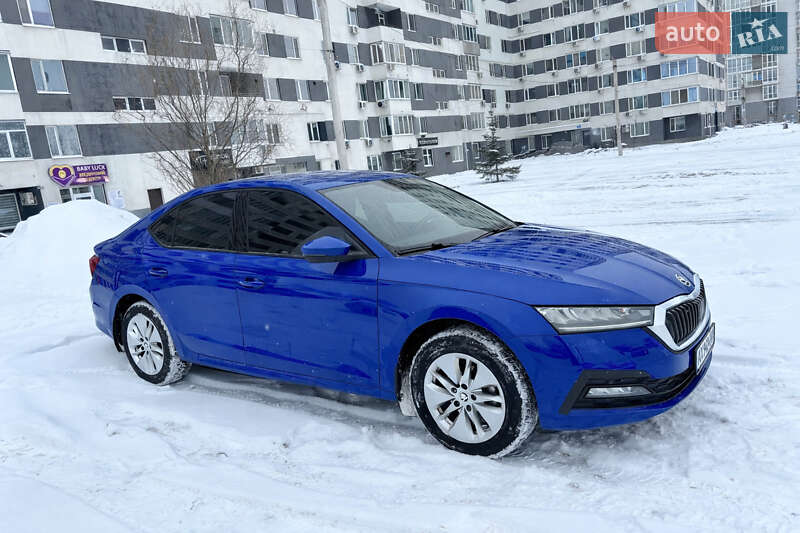 Лифтбек Skoda Octavia 2022 в Харькове Лифтбек Skoda Octavia 2022 в Харькове