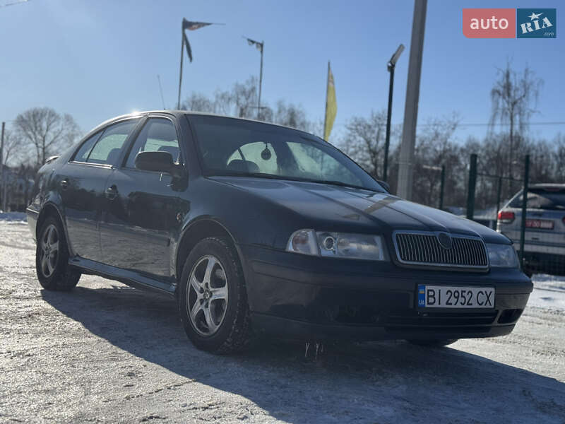Лифтбек Skoda Octavia 1999 в Лубнах