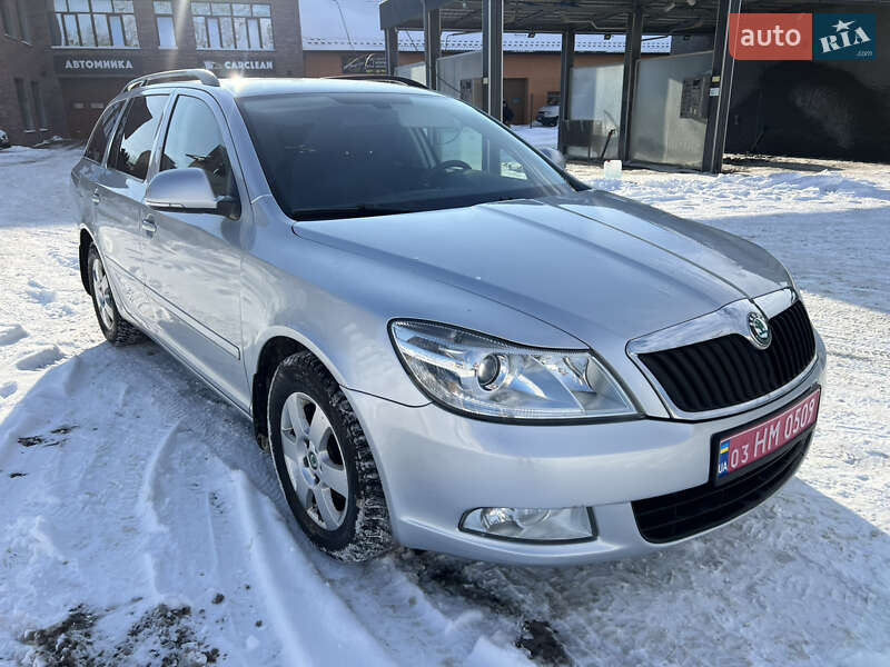 Универсал Skoda Octavia 2012 в Ровно Универсал Skoda Octavia 2012 в Ровно