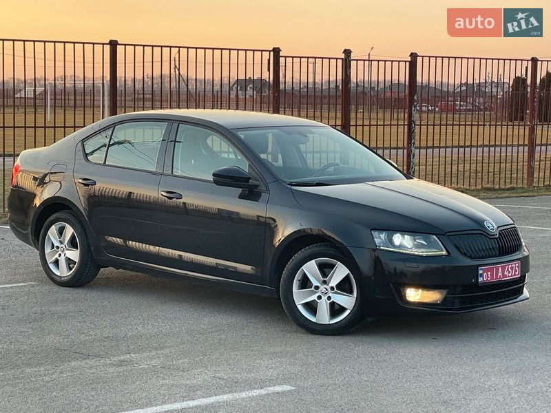 Лифтбек Skoda Octavia 2014 в Луцке