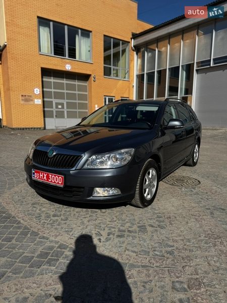 Универсал Skoda Octavia 2011 в Луцке