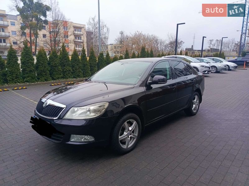 Лифтбек Skoda Octavia 2010 в Киеве