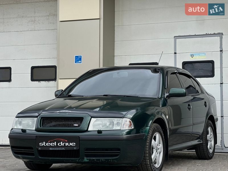 Лифтбек Skoda Octavia 2002 в Николаеве