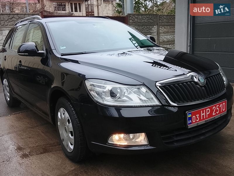 Універсал Skoda Octavia 2009 в Одесі