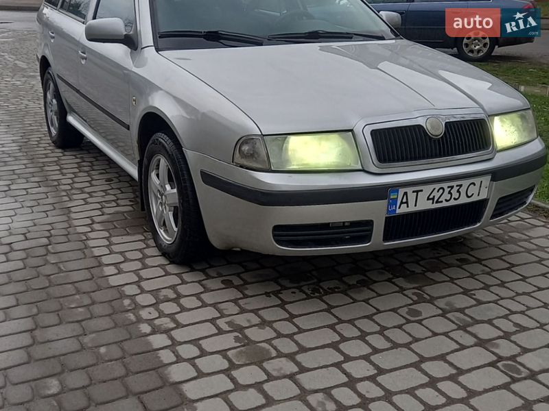 Универсал Skoda Octavia 2007 в Надворной