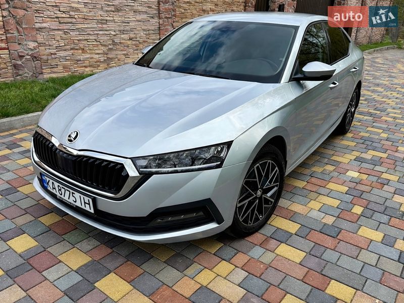 Лифтбек Skoda Octavia 2020 в Киеве