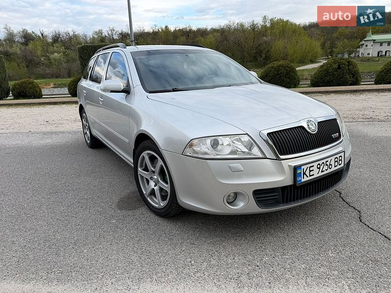 Універсал Skoda Octavia 2006 в Дніпрі