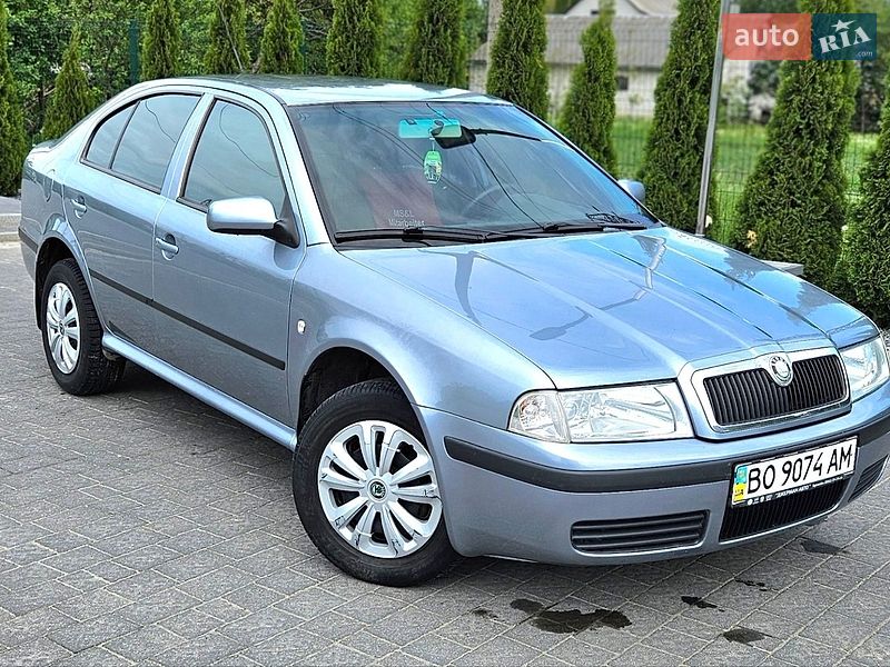 Лифтбек Skoda Octavia 2005 в Кременце