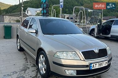 Лифтбек Skoda Octavia 2004 в Делятине