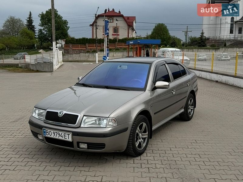 Лифтбек Skoda Octavia 2009 в Бучаче Лифтбек Skoda Octavia 2009 в Бучаче