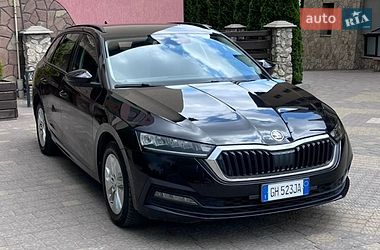 Универсал Skoda Octavia 2022 в Тернополе