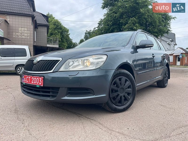 Универсал Skoda Octavia 2011 в Бахмаче