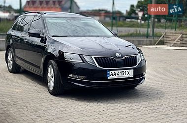 Універсал Skoda Octavia 2019 в Чернігові