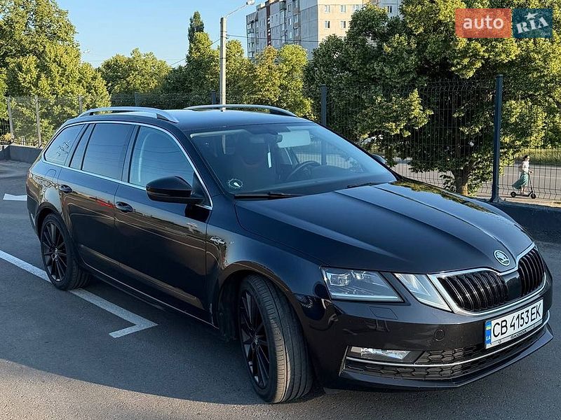 Универсал Skoda Octavia 2018 в Чернигове