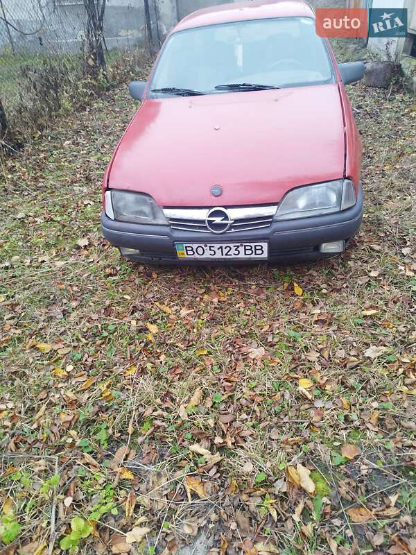 Универсал Opel Omega 1989 в Тернополе