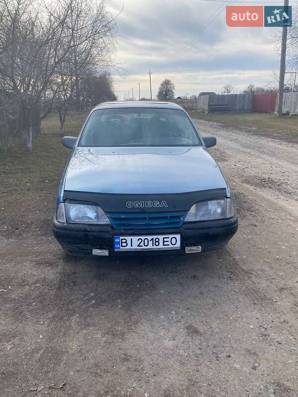 Седан Opel Omega 1988 в Лубнах