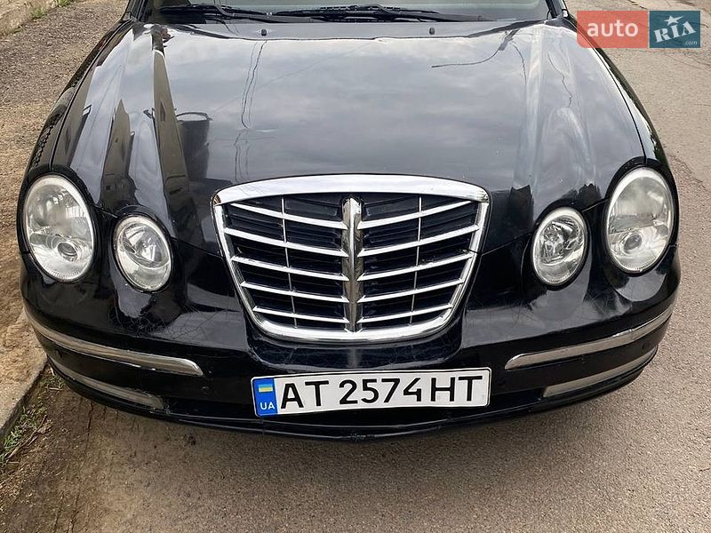 Седан Kia Opirus 2006 в Ивано-Франковске