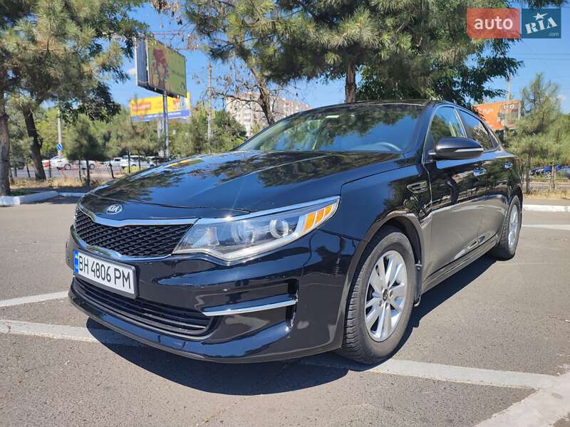 Седан Kia Optima 2016 в Одессе