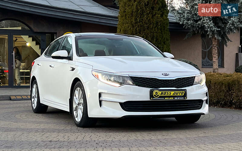 Седан Kia Optima 2017 в Львове