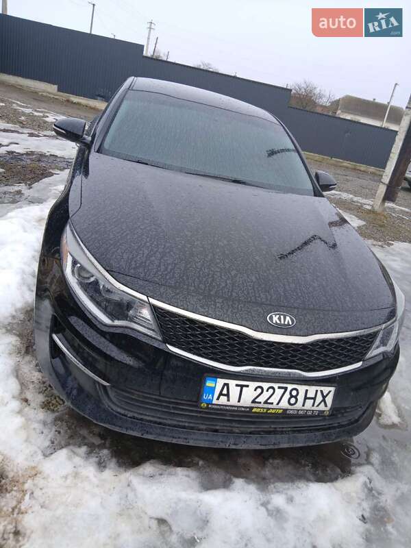 Седан Kia Optima 2017 в Ивано-Франковске Седан Kia Optima 2017 в Ивано-Франковске