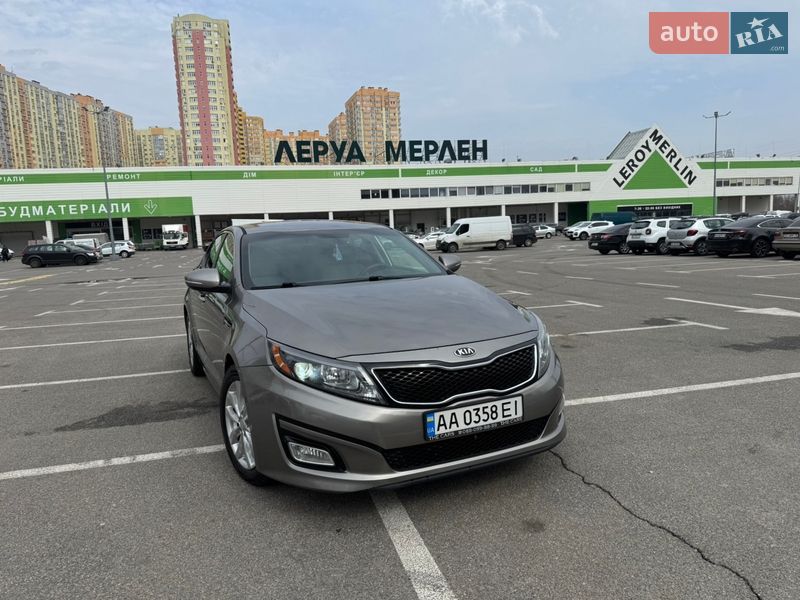 Седан Kia Optima 2014 в Киеве