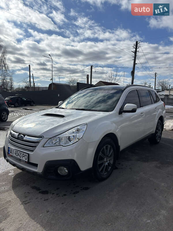 Универсал Subaru Outback 2014 в Житомире