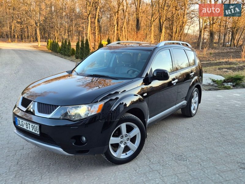 Внедорожник / Кроссовер Mitsubishi Outlander XL 2008 в Львове