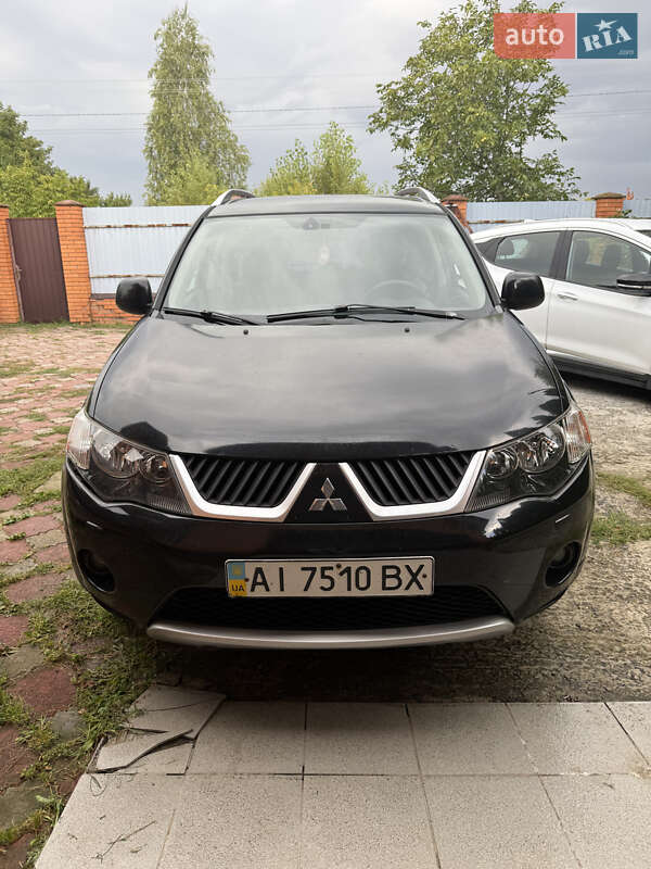 Внедорожник / Кроссовер Mitsubishi Outlander 2008 в Борисполе