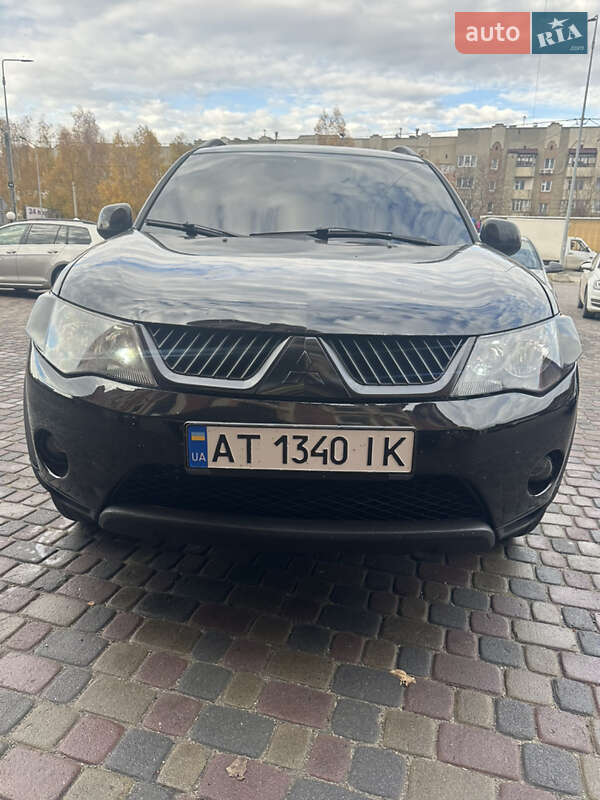 Внедорожник / Кроссовер Mitsubishi Outlander 2008 в Тернополе Внедорожник / Кроссовер Mitsubishi Outlander 2008 в Тернополе