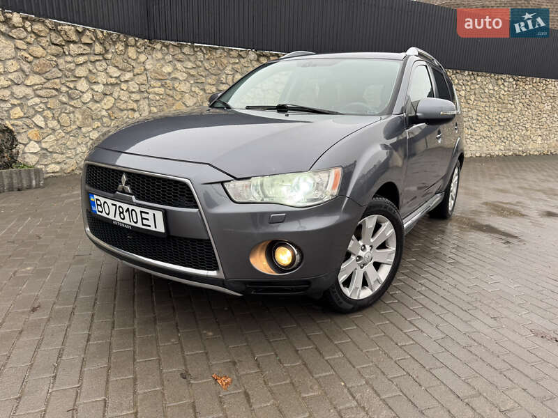 Позашляховик / Кросовер Mitsubishi Outlander 2010 в Тернополі